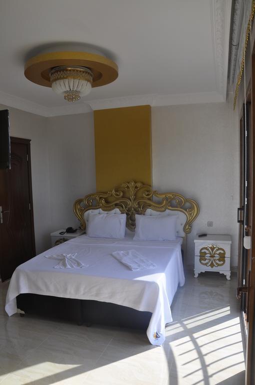 Alev Palace Otel Arsuz Pokój zdjęcie