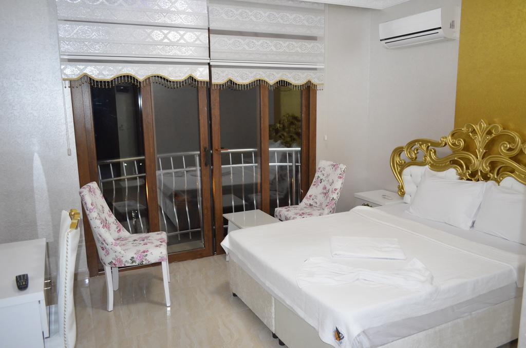 Alev Palace Otel Arsuz Zewnętrze zdjęcie